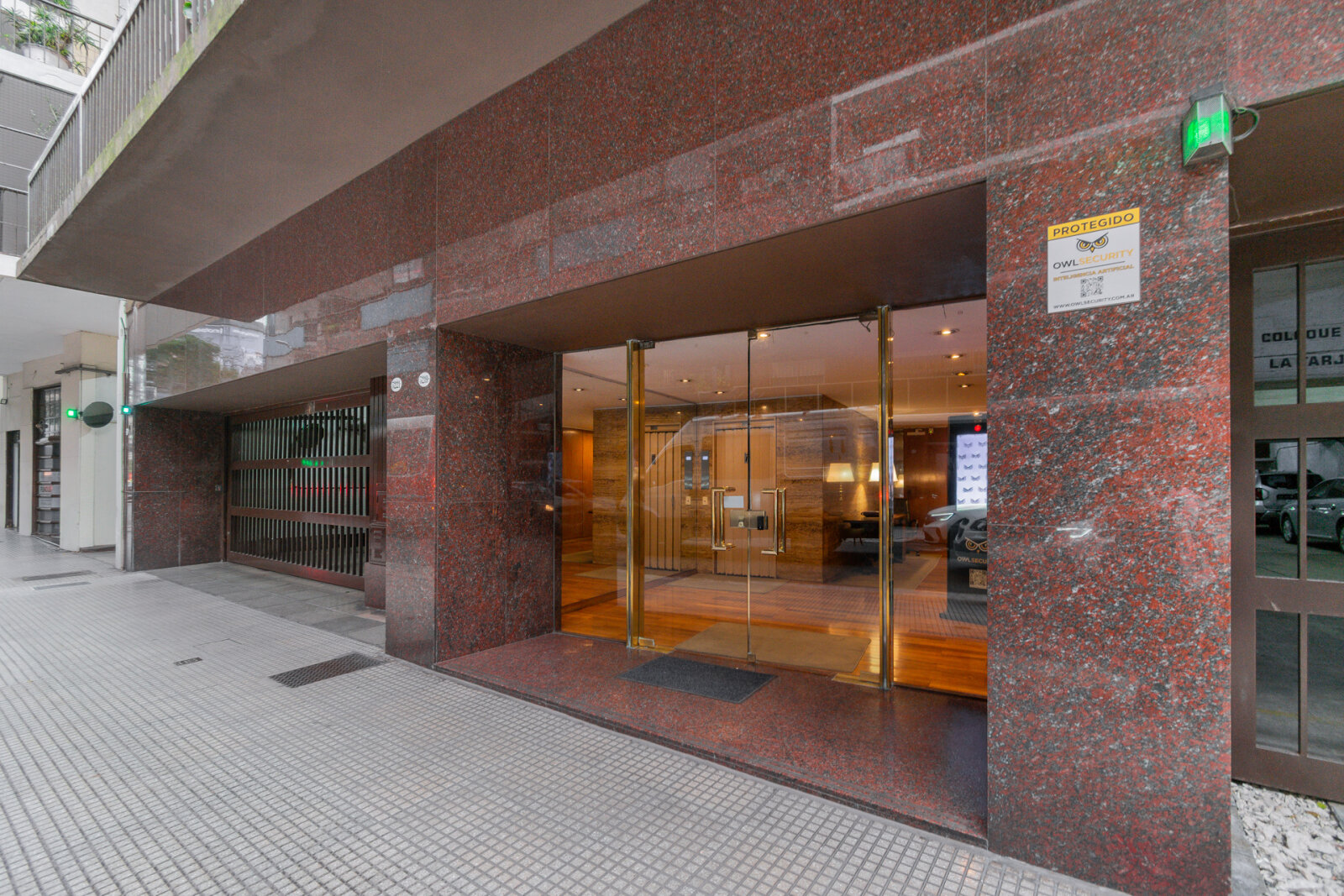 Semipiso 4 ambientes con palier privado y guardacoche Alto Palermo - 8