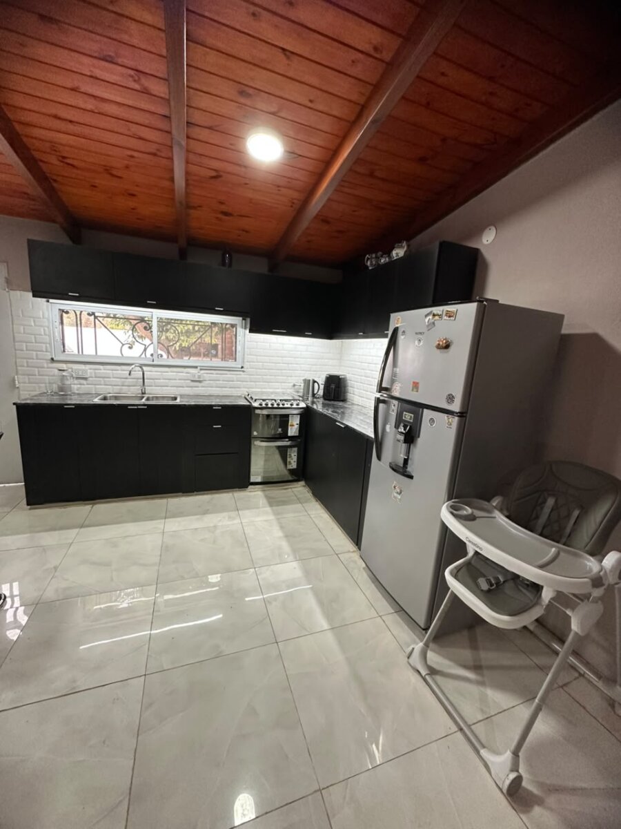 HERMOSA CASA EN VENTA ELORZA 1653 - 2