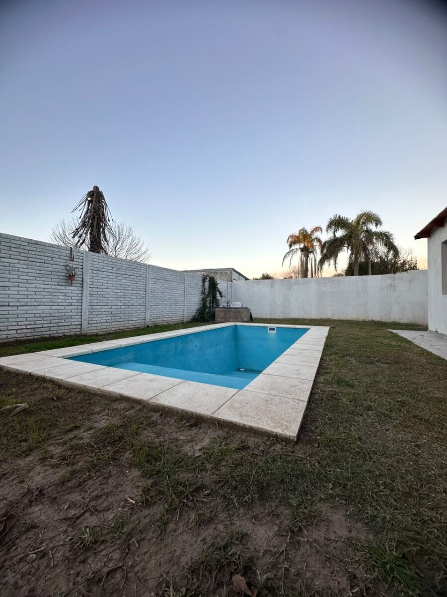 HERMOSA CASA EN VENTA ELORZA 1653 - 21