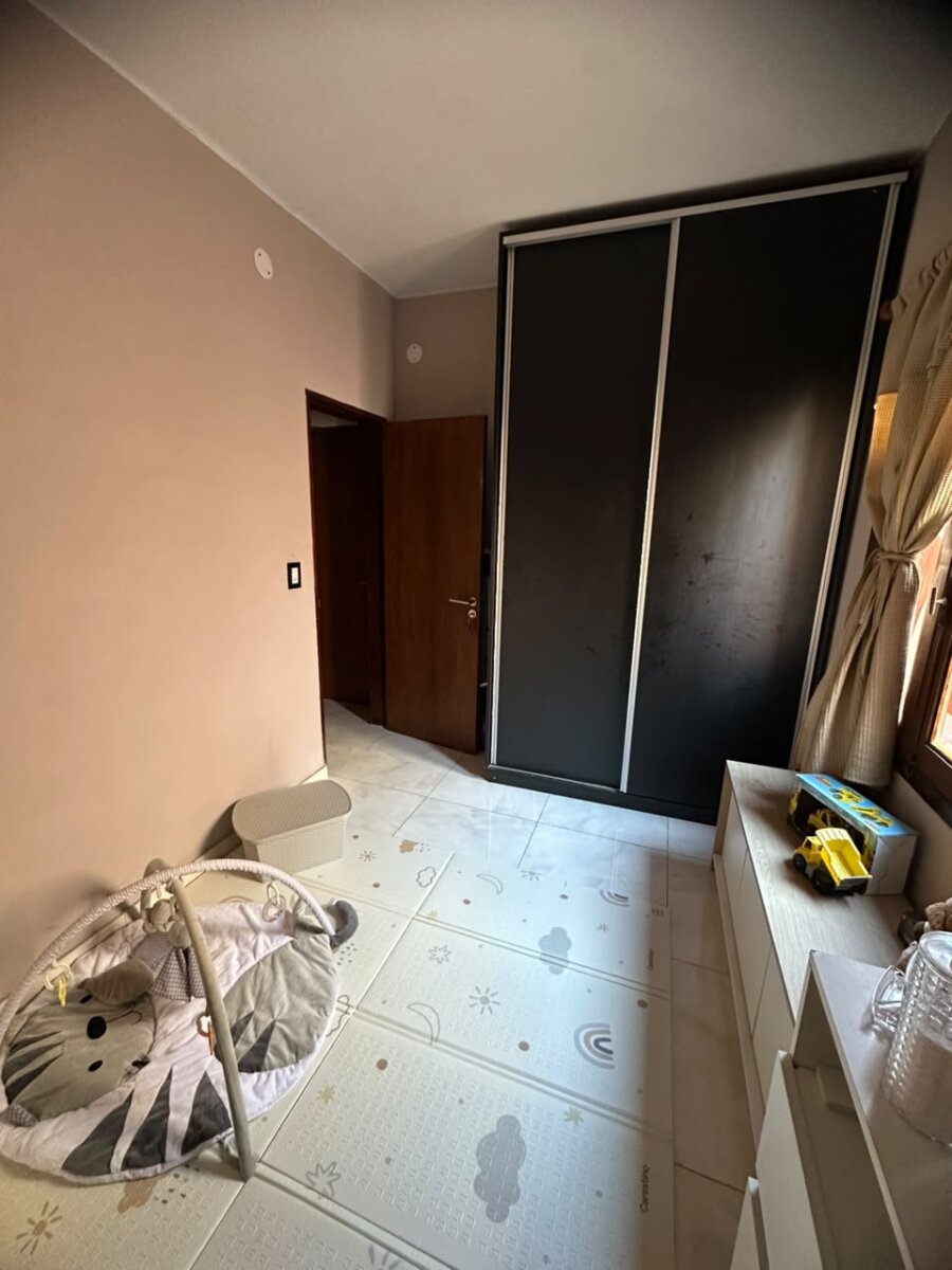 HERMOSA CASA EN VENTA ELORZA 1653 - 16