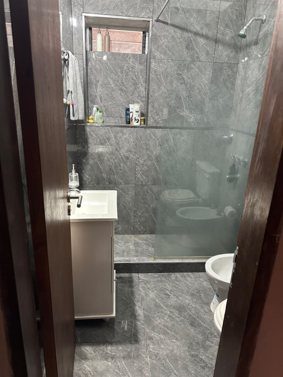 HERMOSA CASA EN VENTA ELORZA 1653 - 19