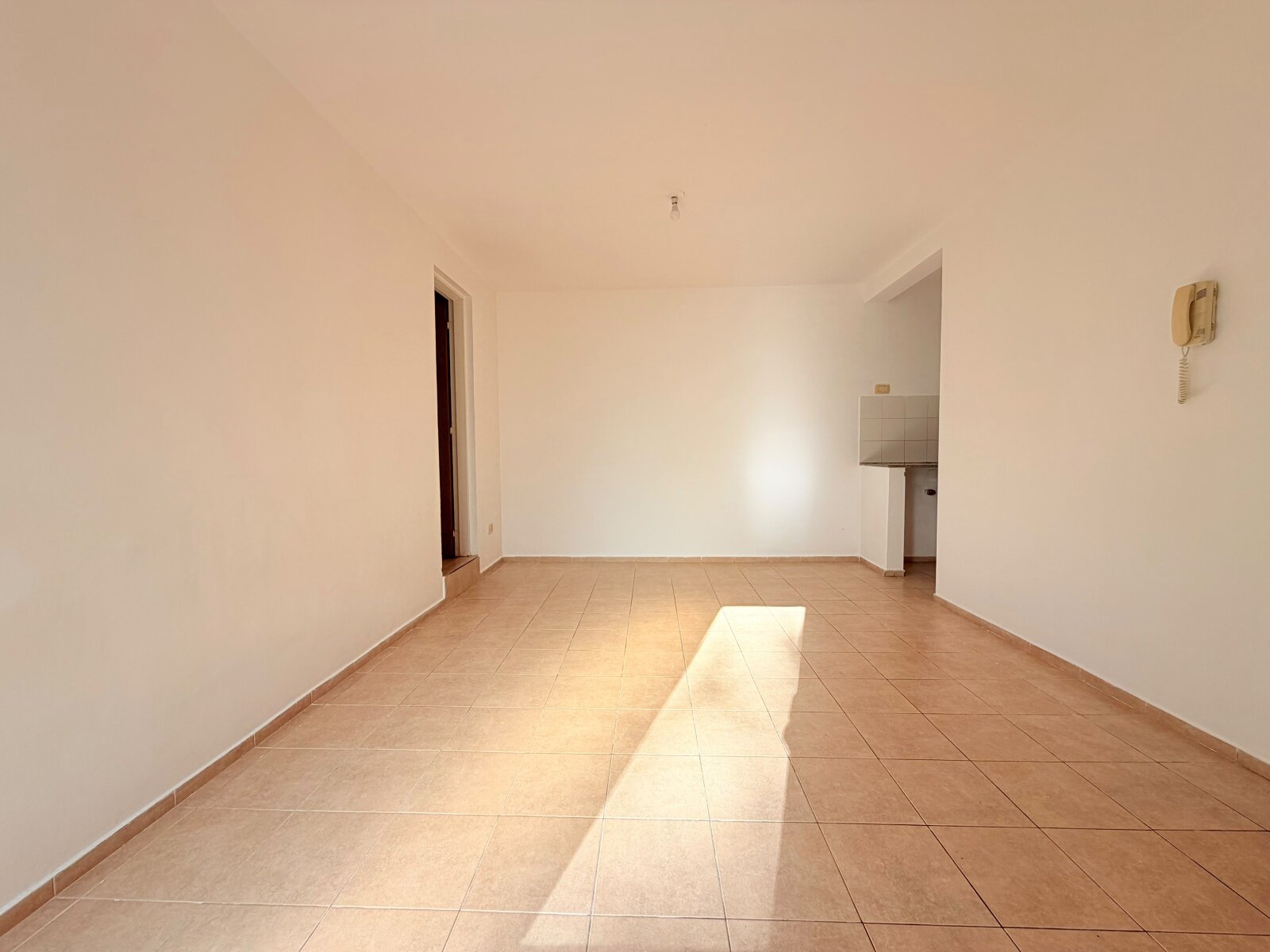 Monoambiente en alquiler en Barrio Lourdes. Mendoza 2900 — foto 5