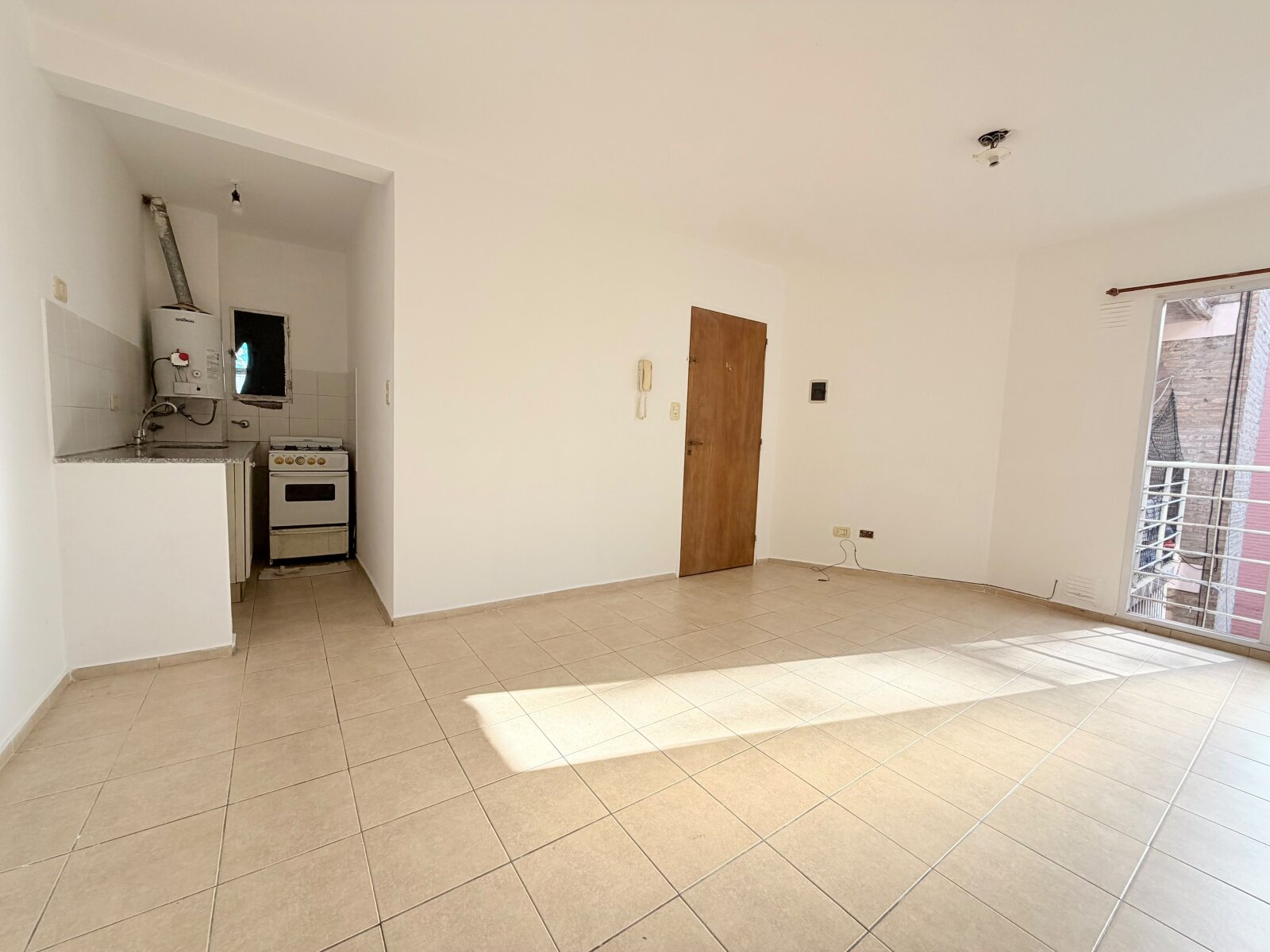 Monoambiente en alquiler en Barrio Lourdes. Mendoza 2900 — foto 3