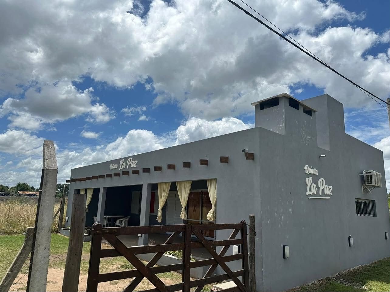 Propiedad ubicada en Barrio Las Palmeras - Quinta La Paz - 13