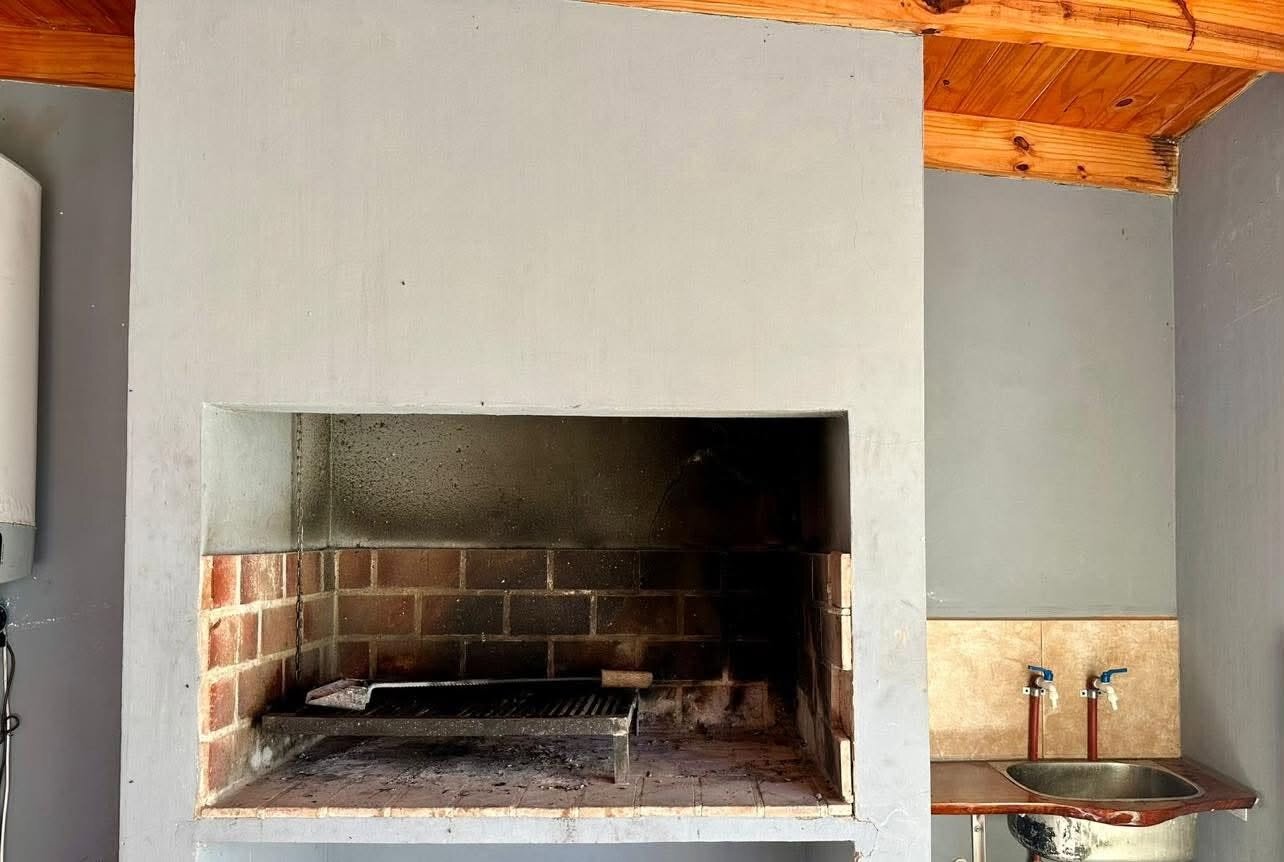 Propiedad ubicada en Barrio Las Palmeras - Quinta La Paz - 12
