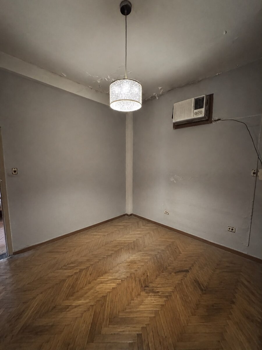 Propiedad comercial con 4 locales comerciales y deposito - Av presidente peron 3600 - 4