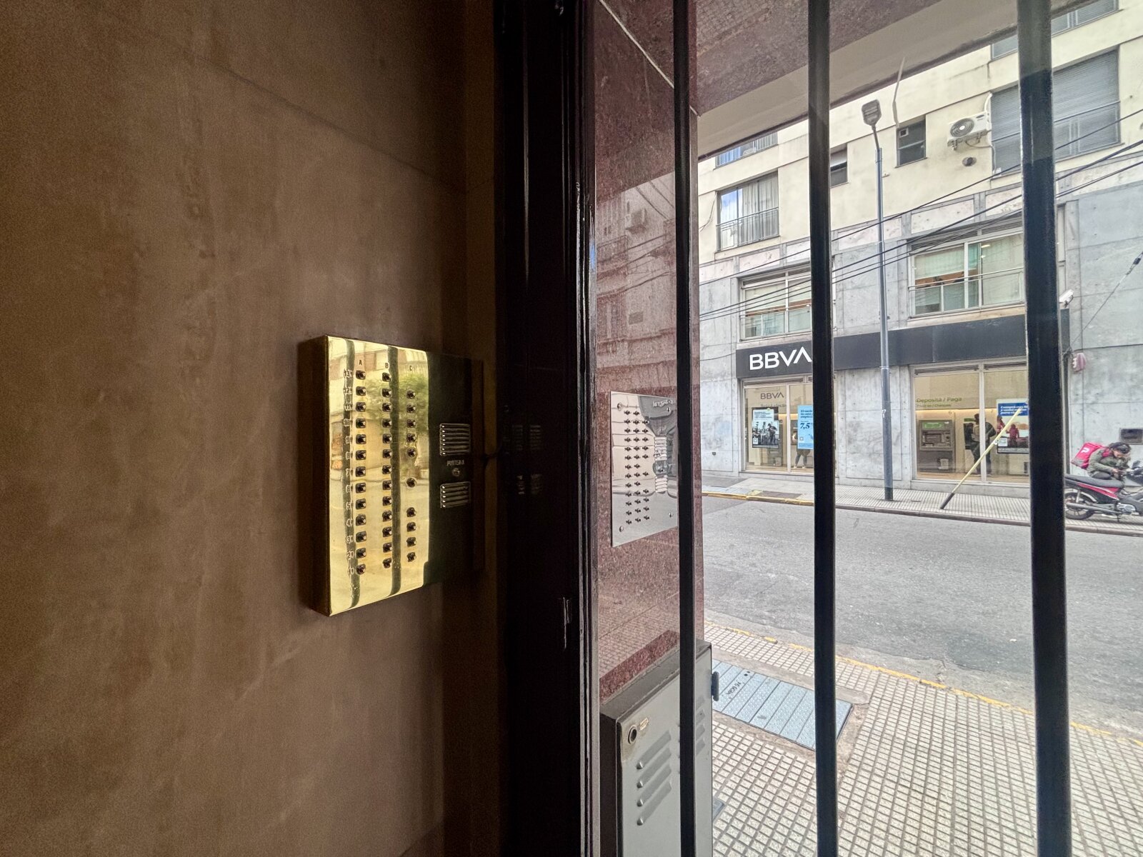 Excelente semipiso 4 ambientes, muy luminoso.Totalmente reciclado, SAN NICOLÁS - 33