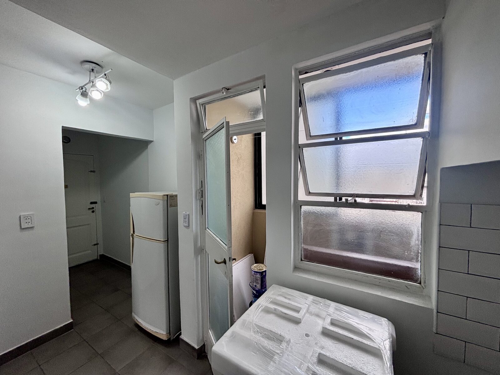 Excelente semipiso 4 ambientes, muy luminoso.Totalmente reciclado, SAN NICOLÁS - 23