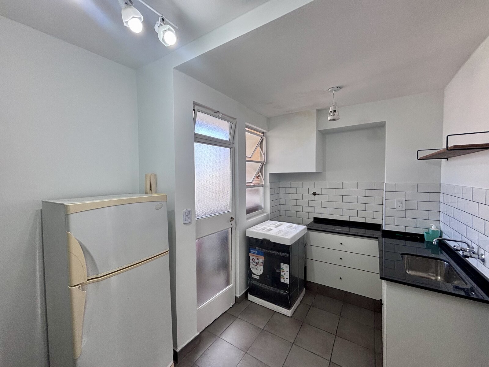 Excelente semipiso 4 ambientes, muy luminoso.Totalmente reciclado, SAN NICOLÁS - 22