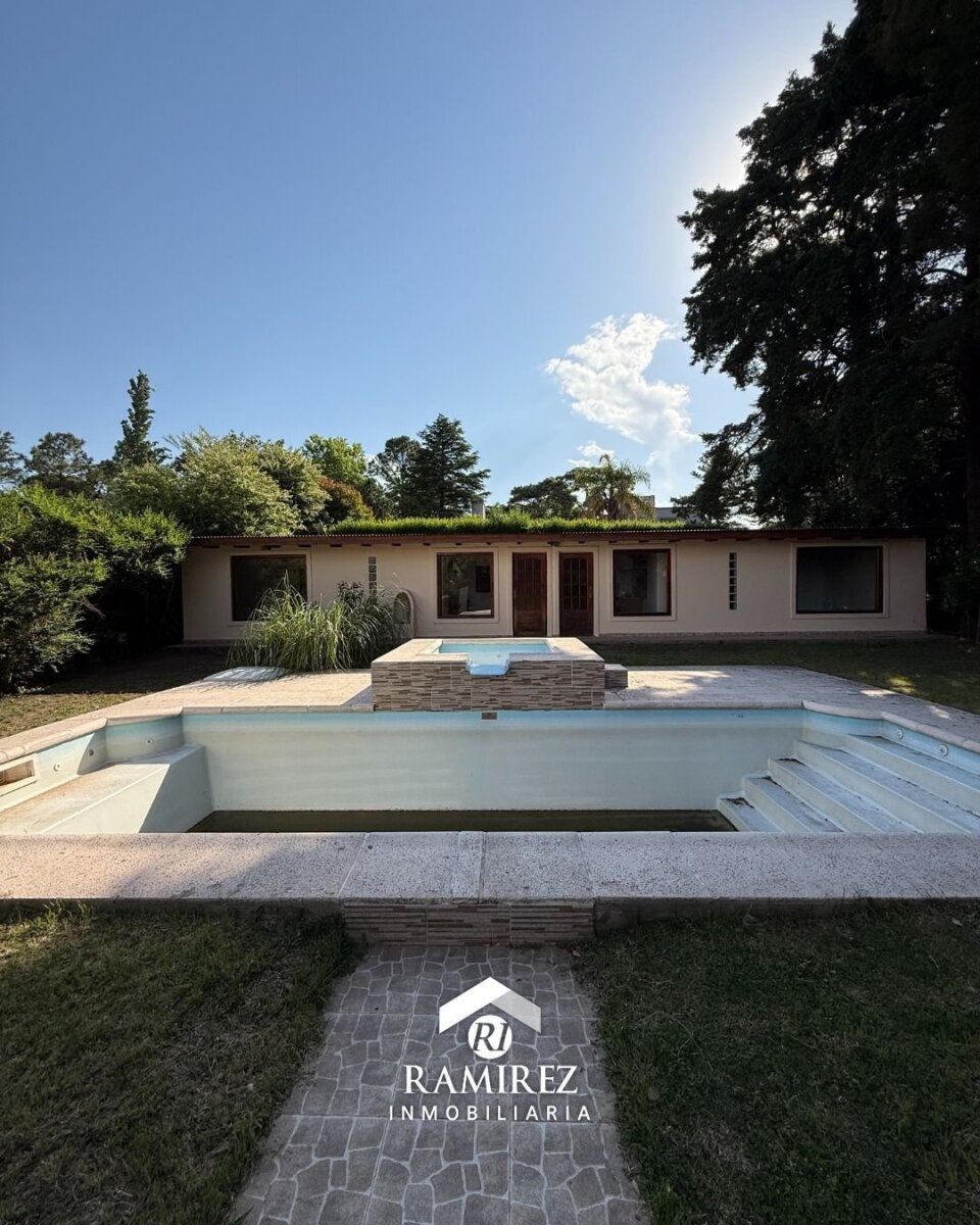 CASA + DEPARTAMENTOS EN VENTA – VILLA DEL DIQUE (CA88)