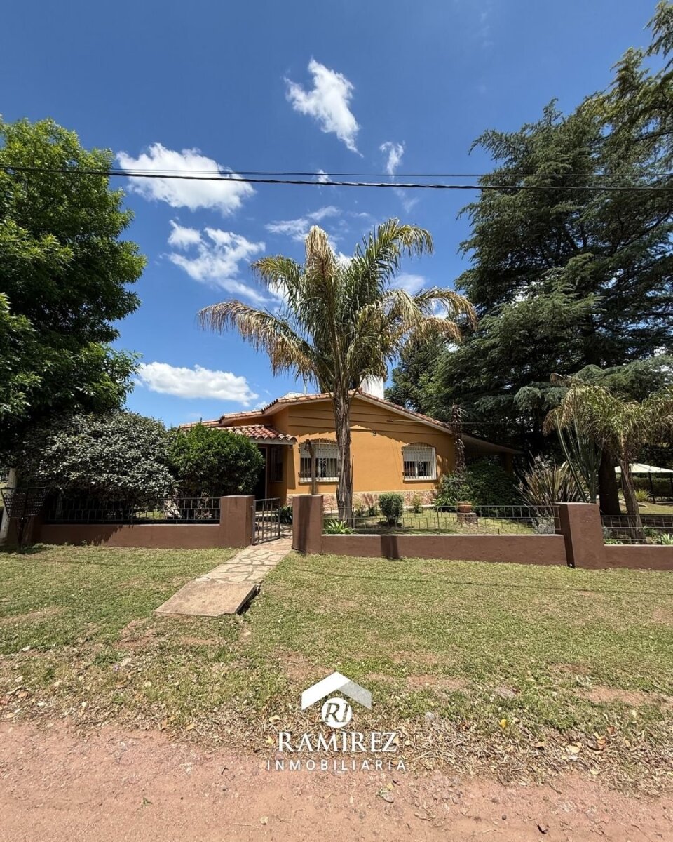 Casa en venta — Villa Rumipal, El Corcovado (CA173)