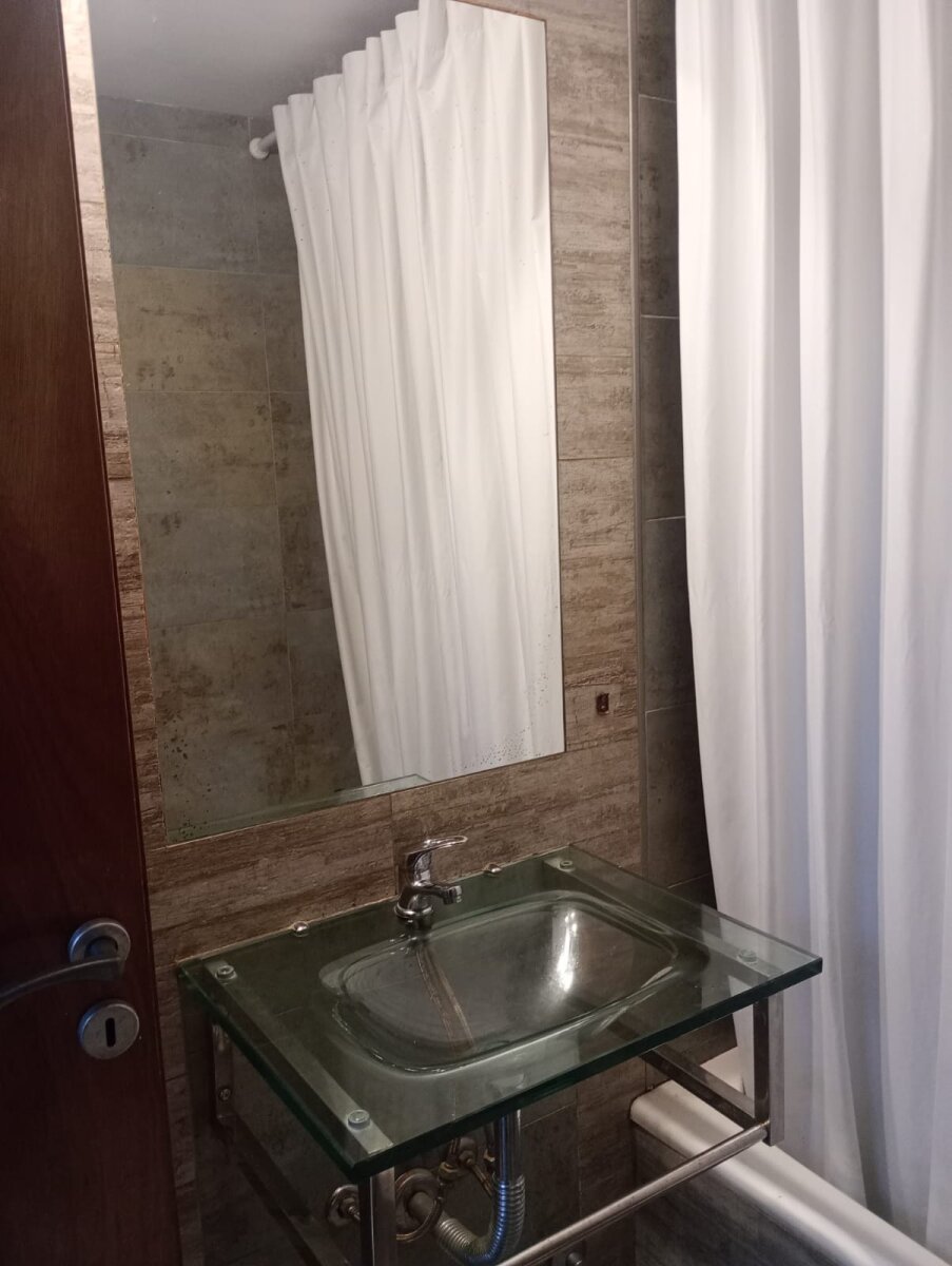 Se vende un espectacular departamento de 6 ambientes - Monserrat - 18