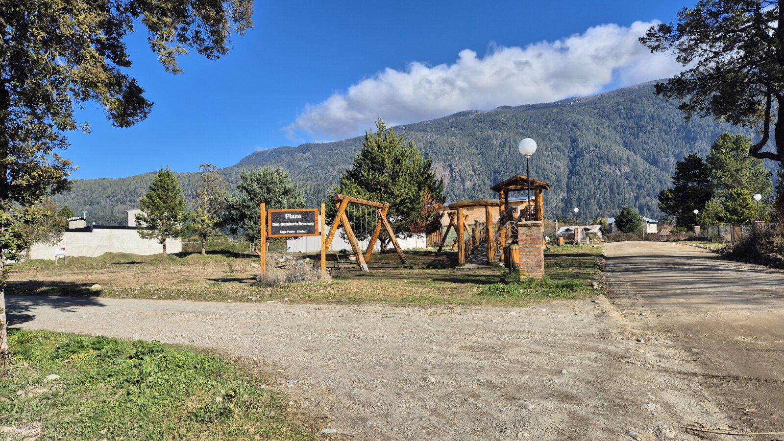 (088) LAGO PUELO, Lote céntrico de 500mts2 - 3