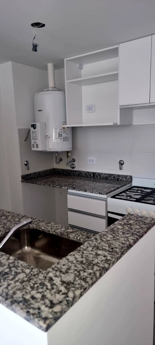 VENTA 1 DORM. CON PATIO - 8