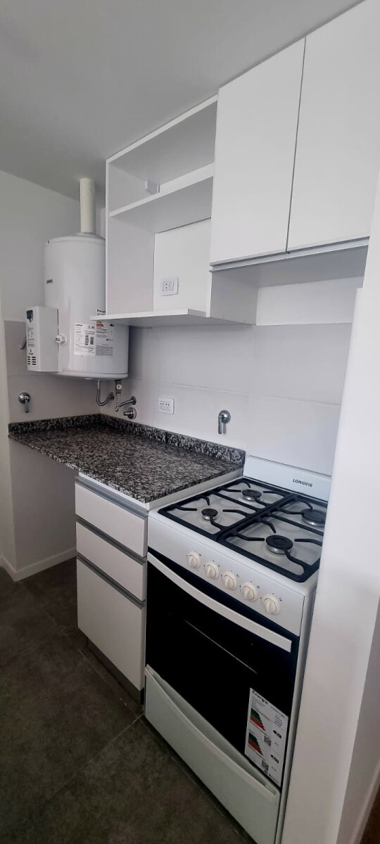VENTA 1 DORM. CON PATIO - 10