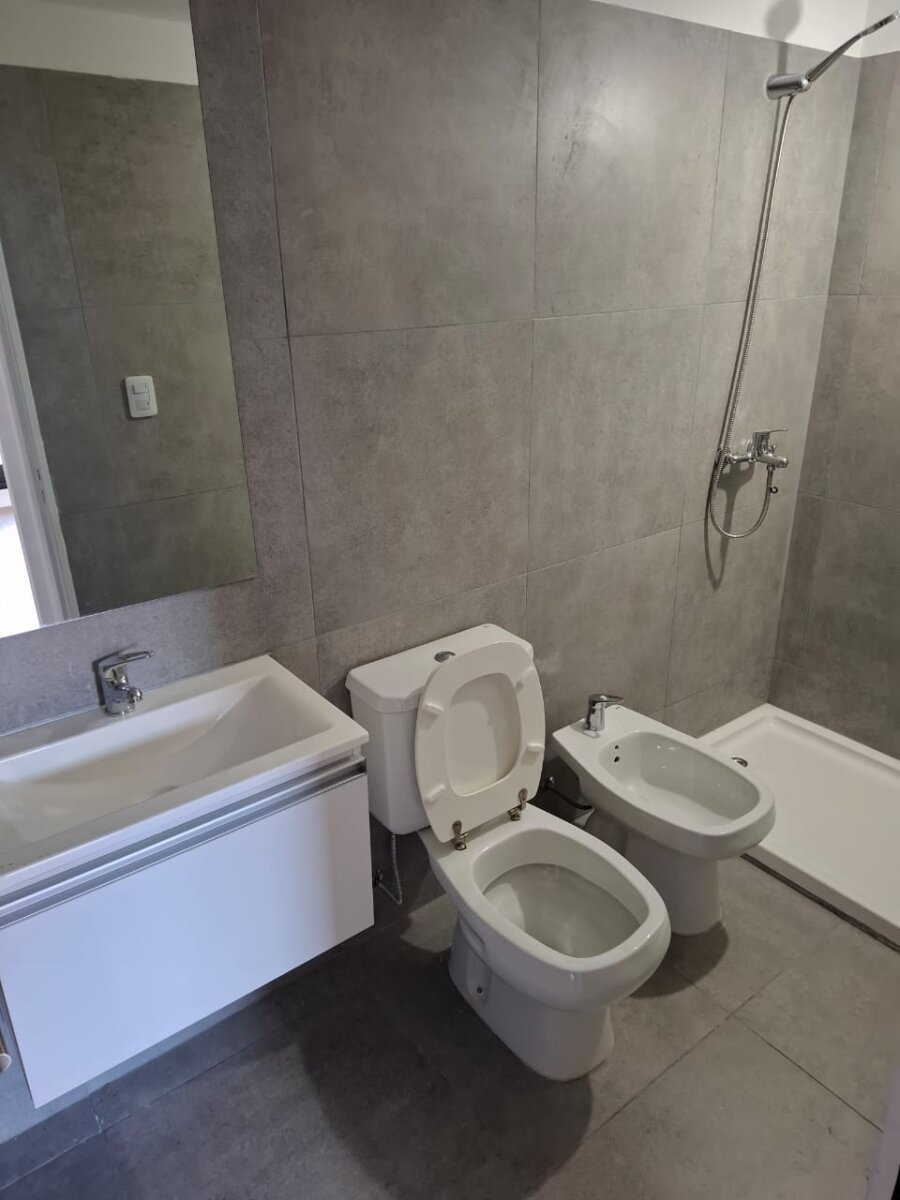 VENTA 1 DORM. CON PATIO - 11