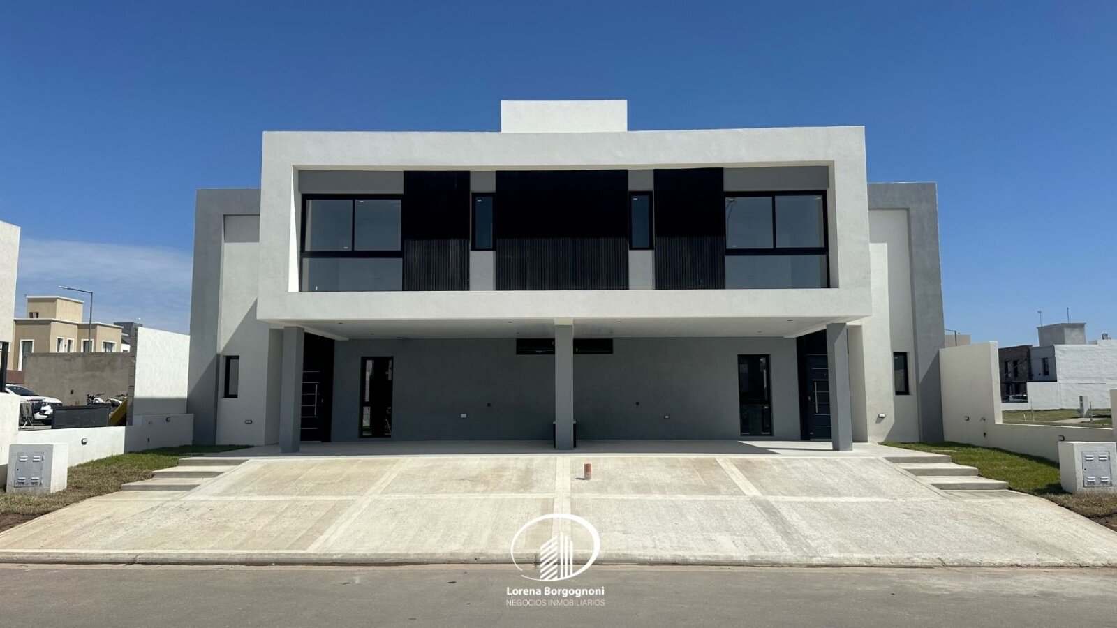 Duplex en Venta Solares de Manantiales - 3 Dormitorios 3 Baños