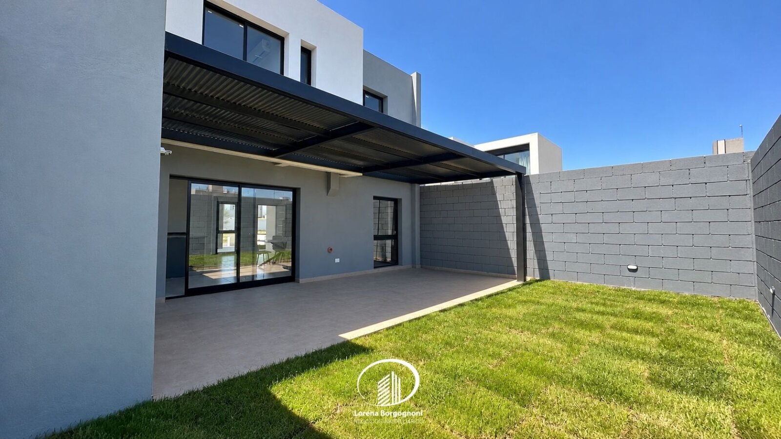 Duplex en Venta Solares de Manantiales - 3 Dormitorios 3 Baños — foto 8