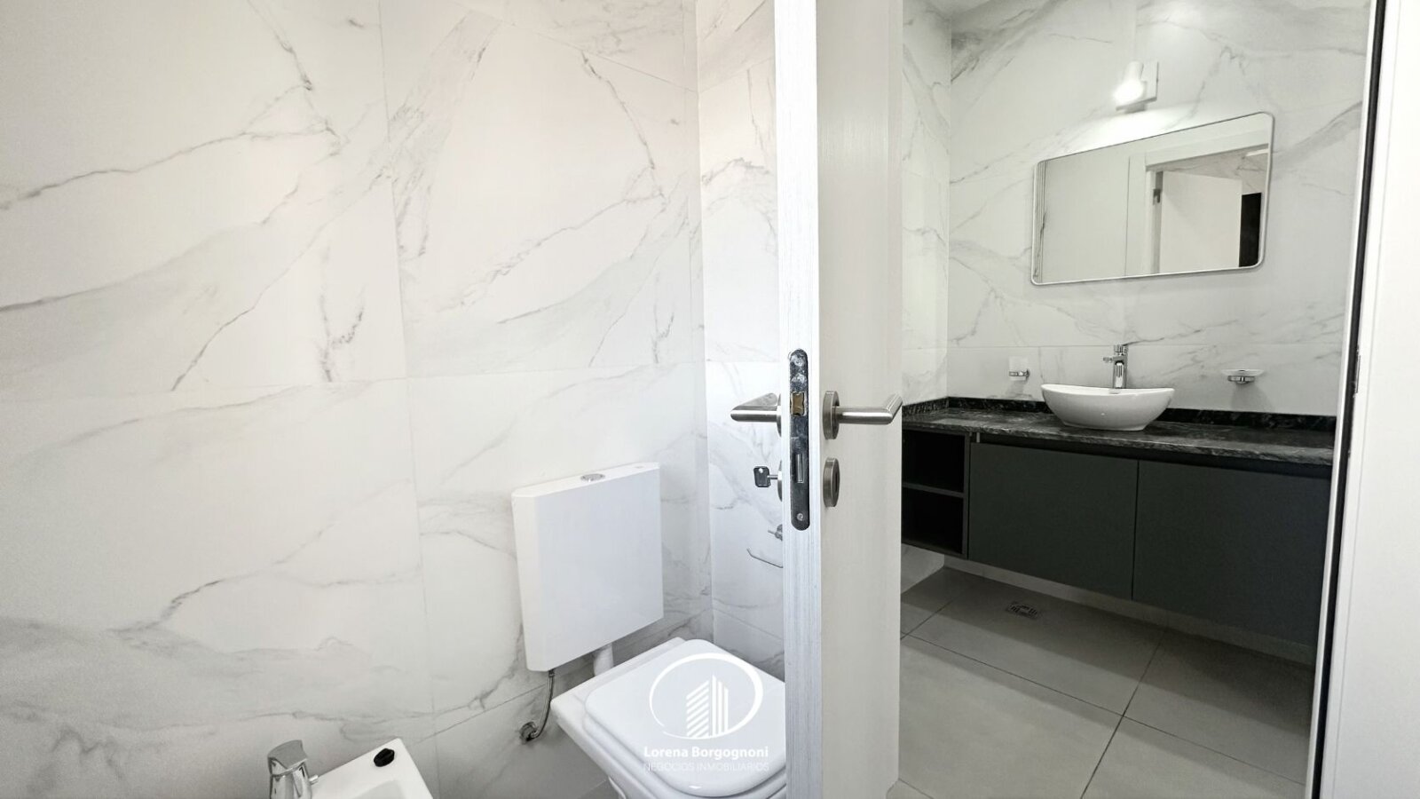 Duplex en Venta Solares de Manantiales - 3 Dormitorios 3 Baños - Imagen 27