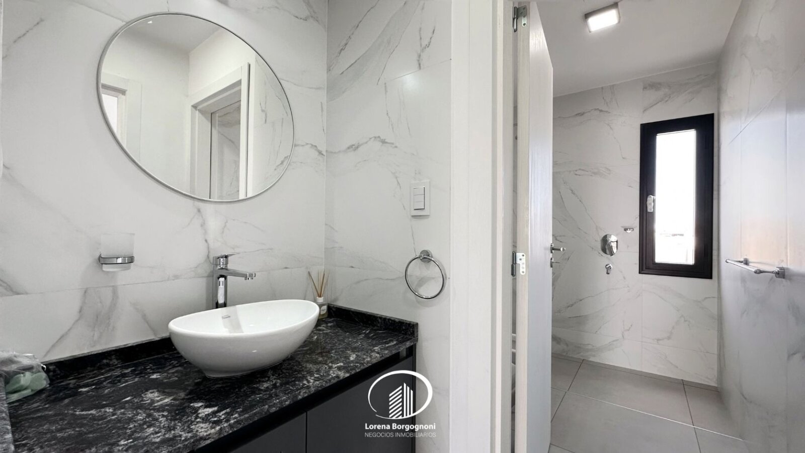 Duplex en Venta Solares de Manantiales - 3 Dormitorios 3 Baños - Imagen 36
