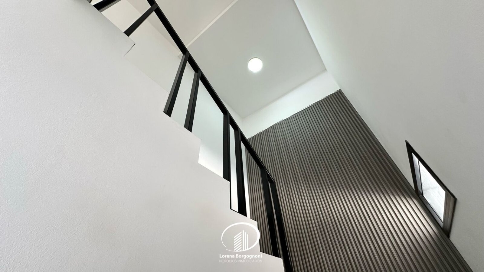 Duplex en Venta Solares de Manantiales - 3 Dormitorios 3 Baños - Imagen 31