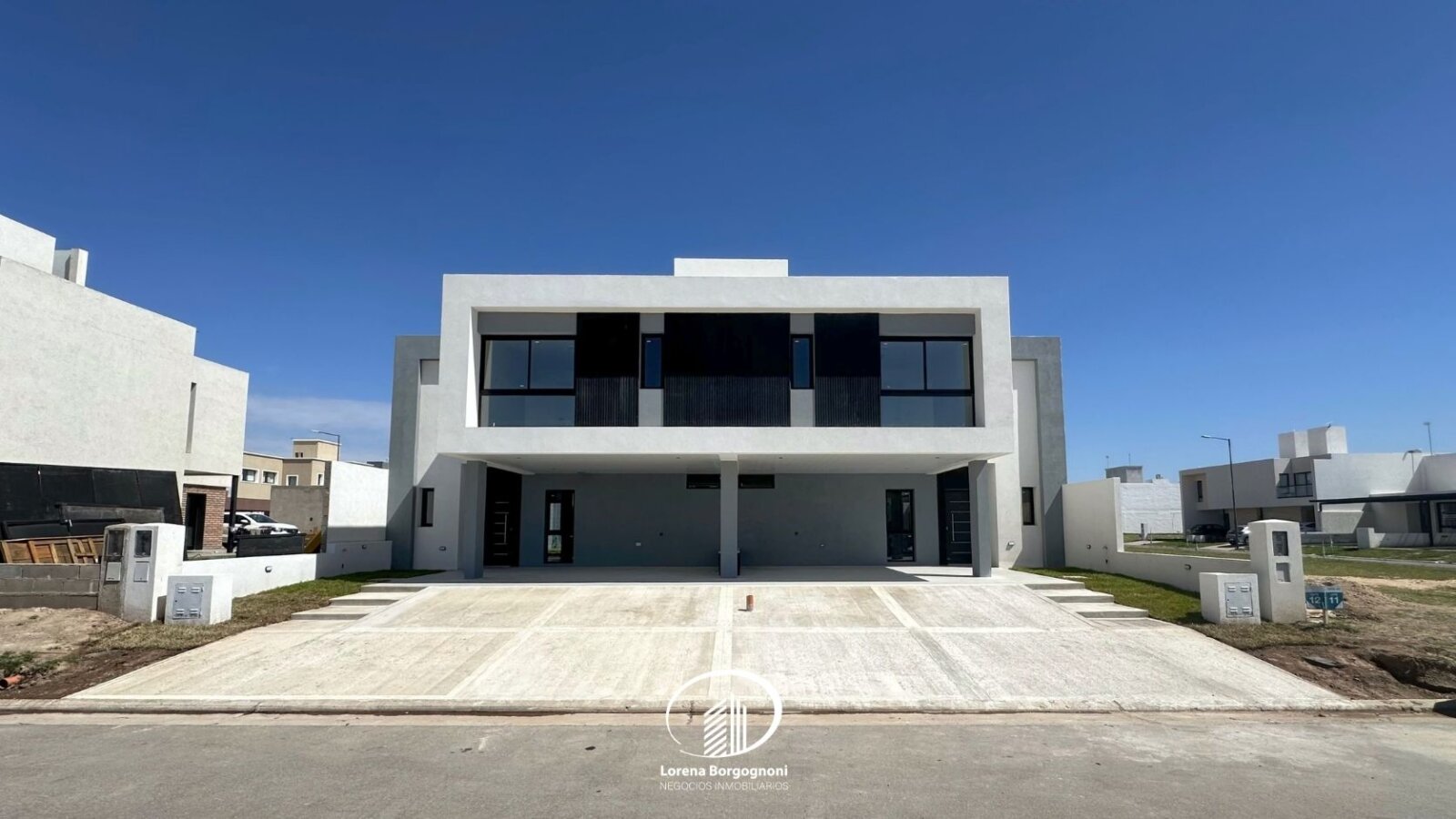 Duplex en Venta Solares de Manantiales - 3 Dormitorios 3 Baños — foto 2