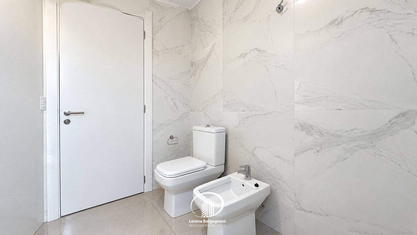 Duplex en Venta Solares de Manantiales - 3 Dormitorios 3 Baños - Imagen 38