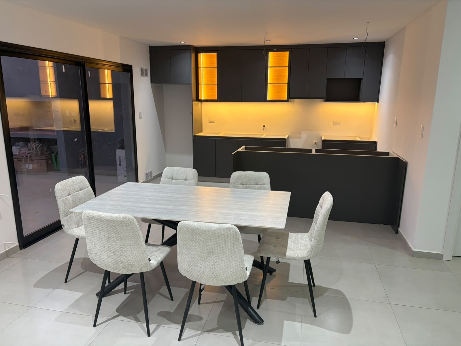 Duplex en Venta Solares de Manantiales - 3 Dormitorios 3 Baños - 3