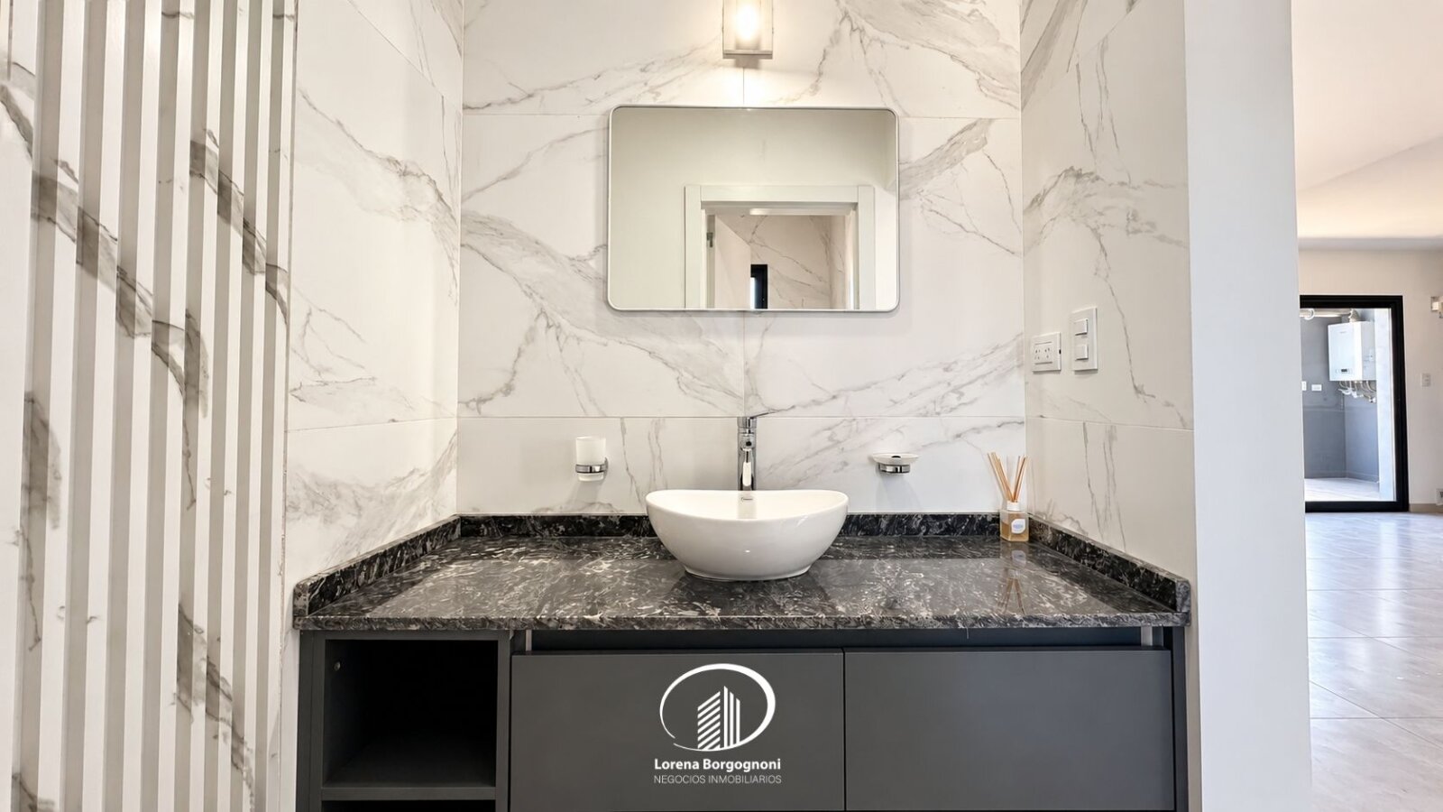 Duplex en Venta Solares de Manantiales - 3 Dormitorios 3 Baños - Imagen 28