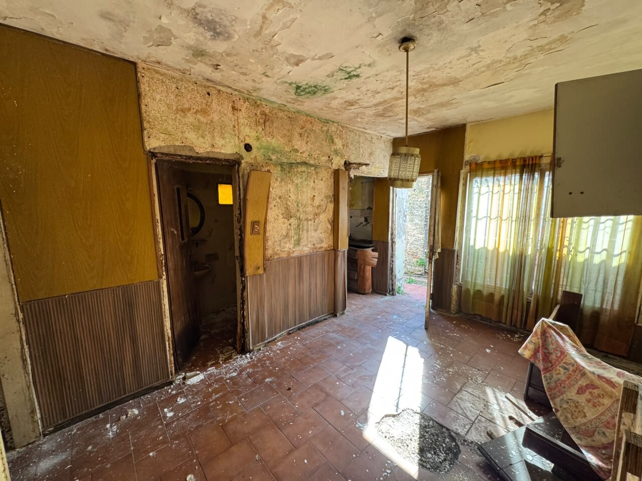 CASA EN VENTA. Camilo Aldao 2400 - 18