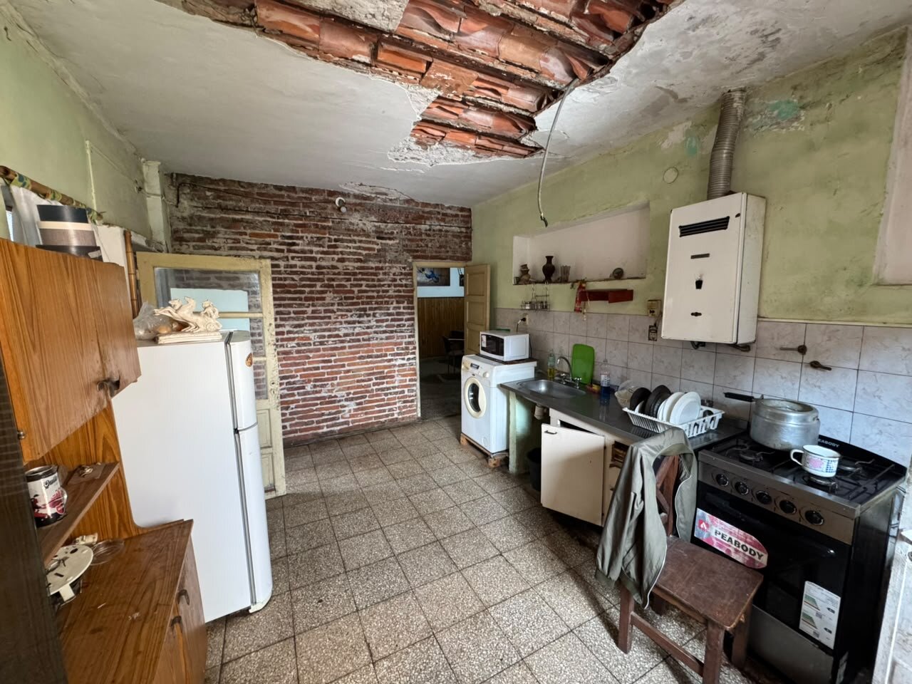 CASA EN VENTA. Camilo Aldao 2400 - 8