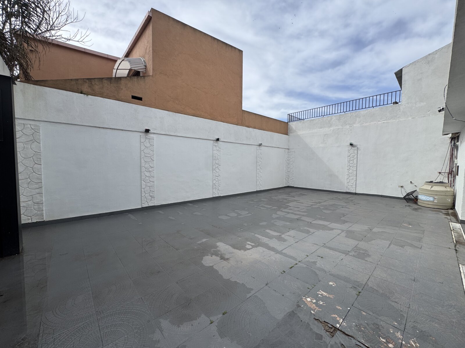 CASA EN ALQUILER - 18