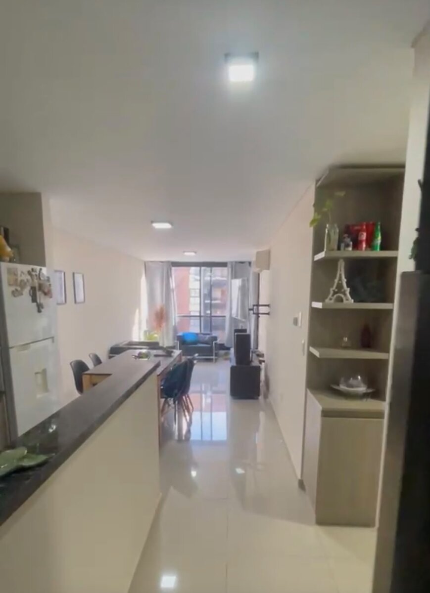 Venta de Departamento de dos dormitorios y cochera - 3