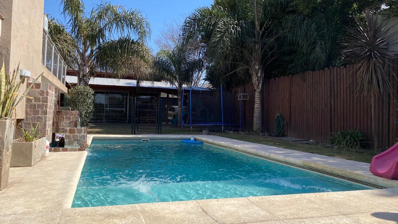 ALQUIL ER CASA PREMIUM EN LA RESERVA - Imagen 10