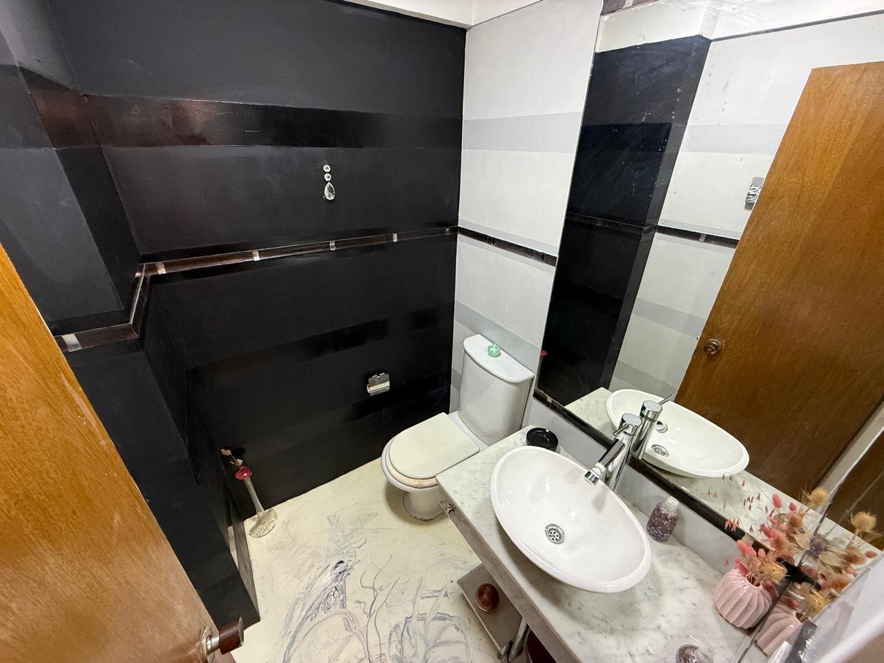 4 Ambientes - Dependiencia con Baño - Piso Completo - 18