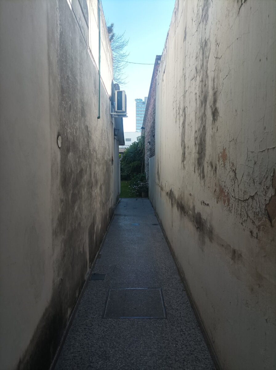 AV. GENOVA 978 - 3 DORMITORIOS - 27
