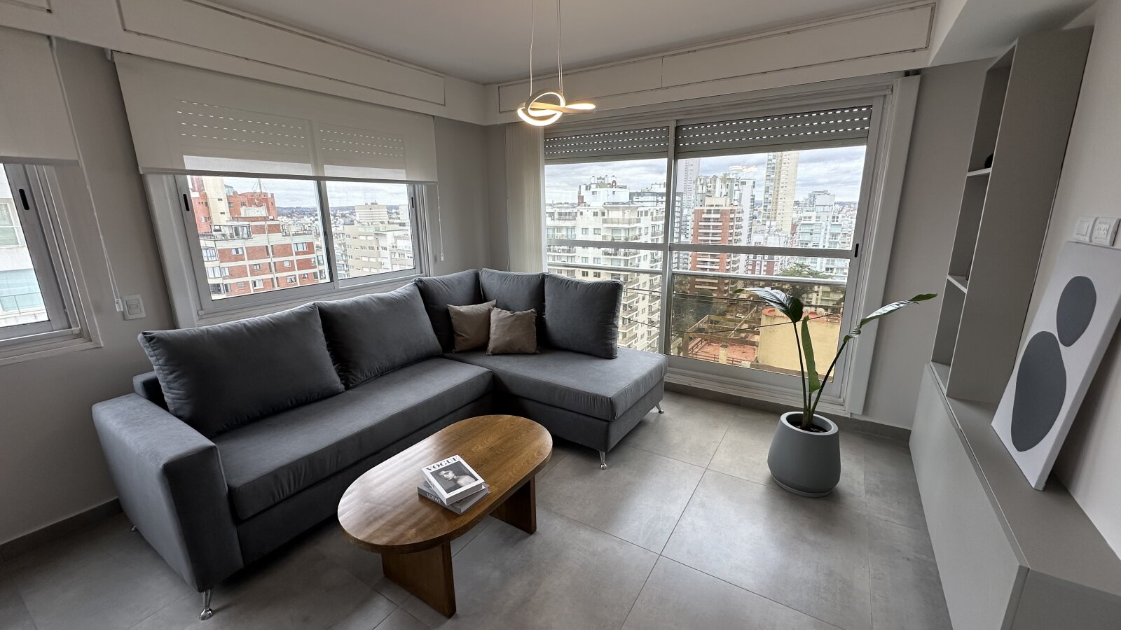 Departamento 4 ambientes con cochera y vista panorámica a la ciudad y el mar - 3