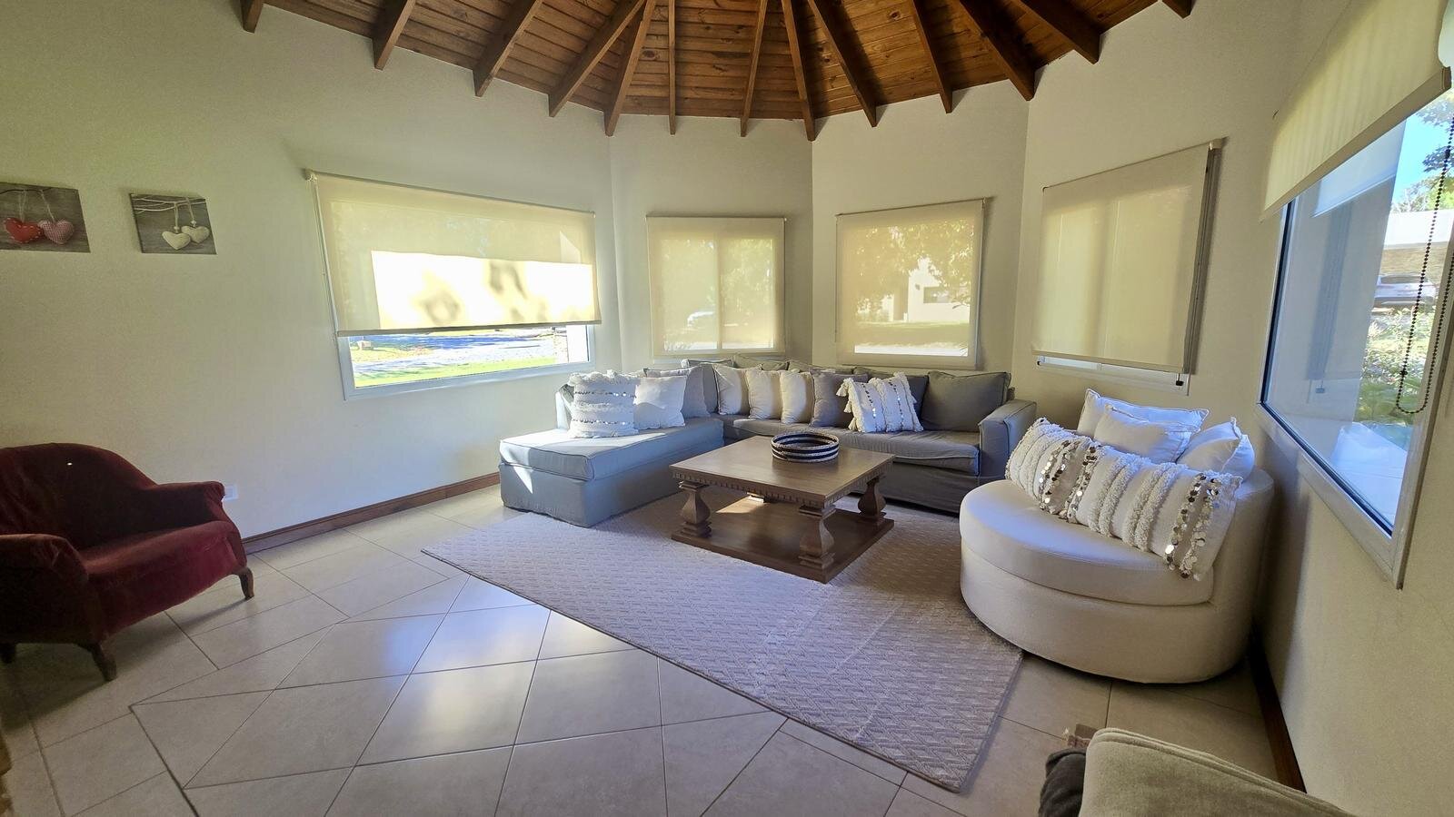 Casa de dos plantas con parque apta crédito, en San Joaquín, Exaltación de la Cruz, GBA Norte - 23