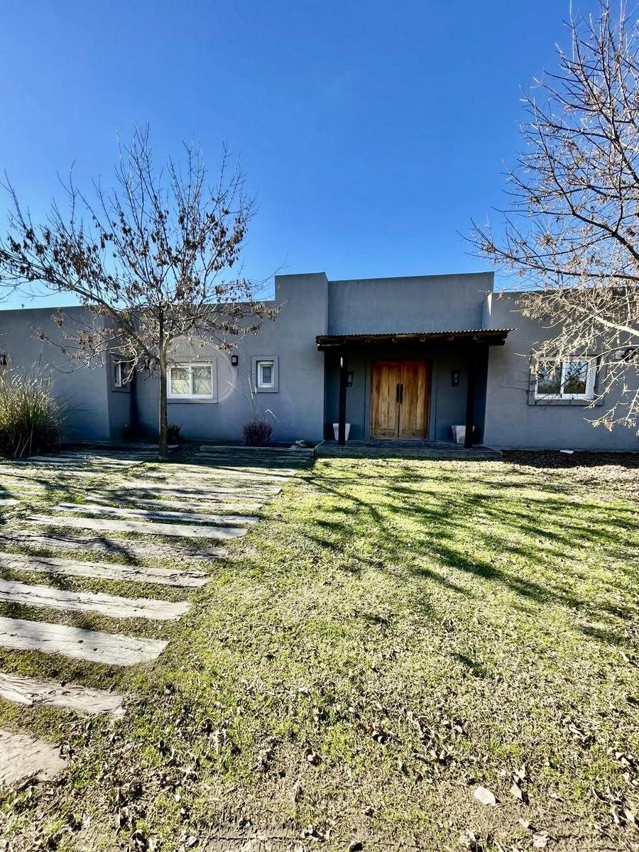 Casa en venta 4 ambientes apta crédito En barrio El Aljibe, Manzanares Pilar, GBA Norte - 2