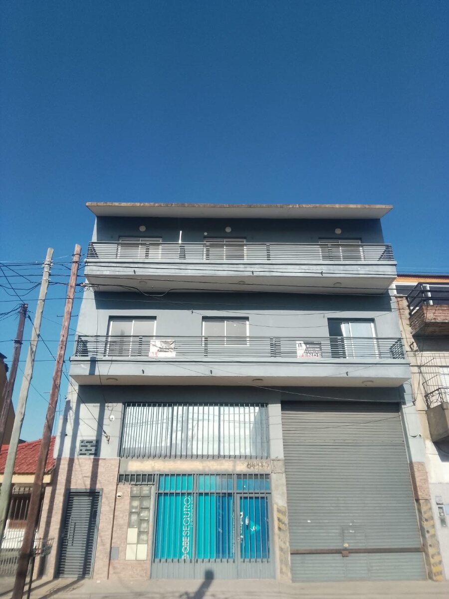 Alquiler Departamento 3 ambientes en La Tablada - 1