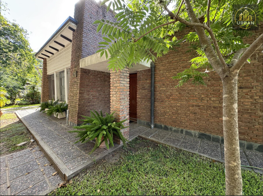 VENTA CASA ALMAFUERTE 100 - BAIGORRIA - 1