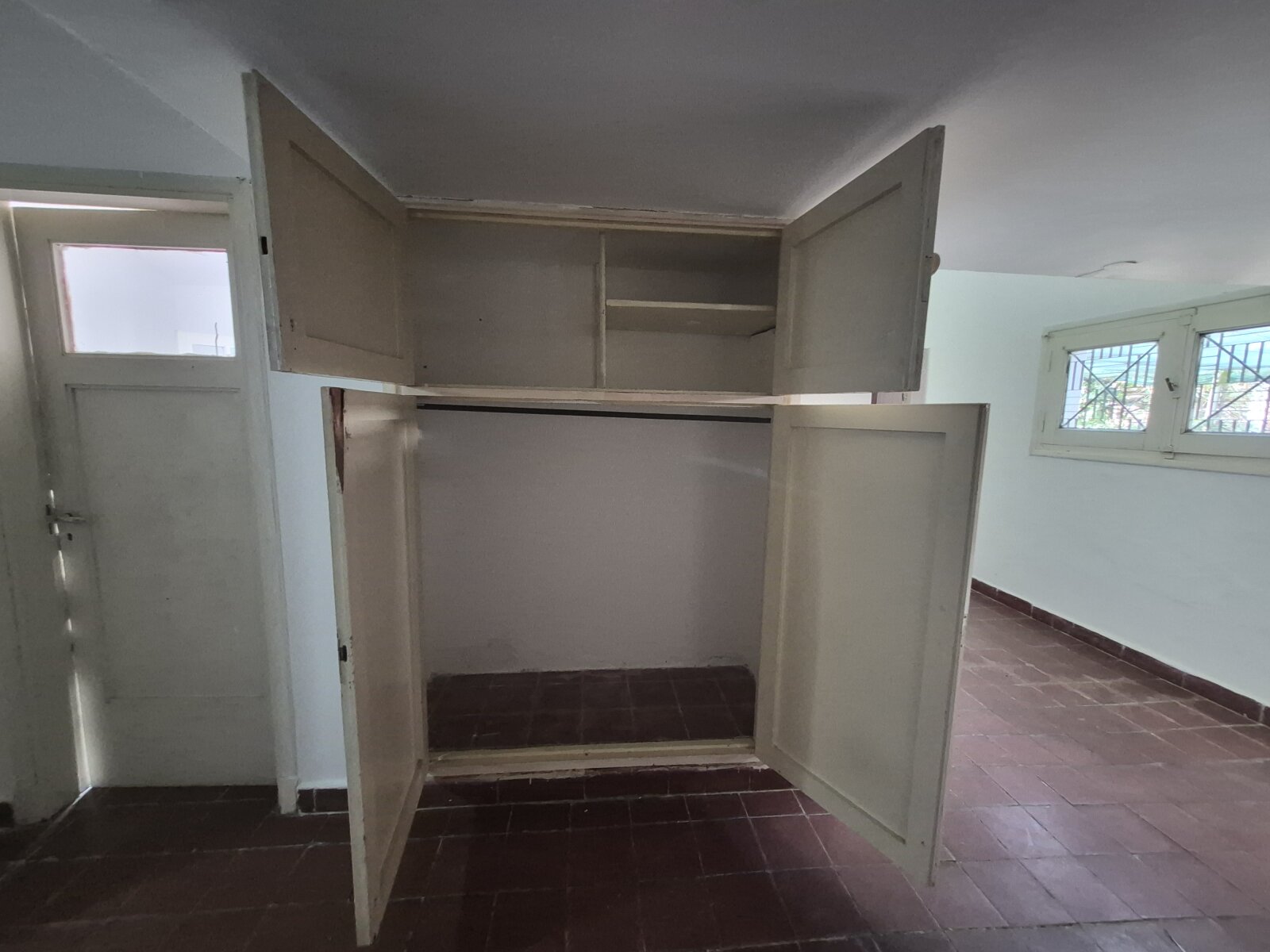 CASA EN VENTA. CON PATIO - 11