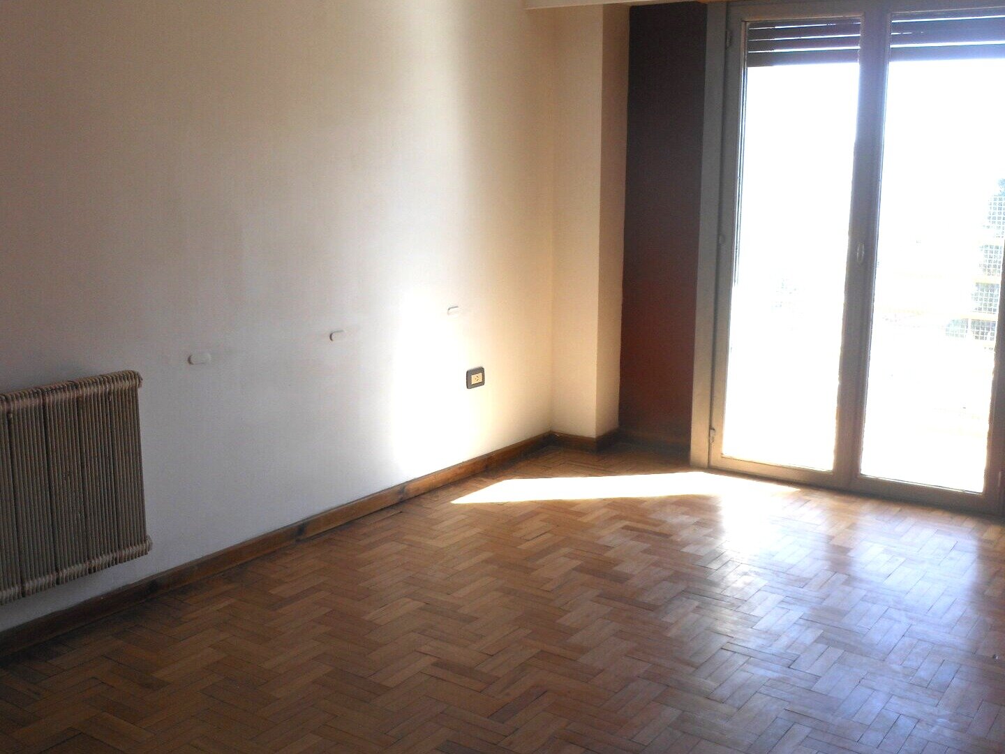 Dpto microcentro 2 dorm y balcon - 1