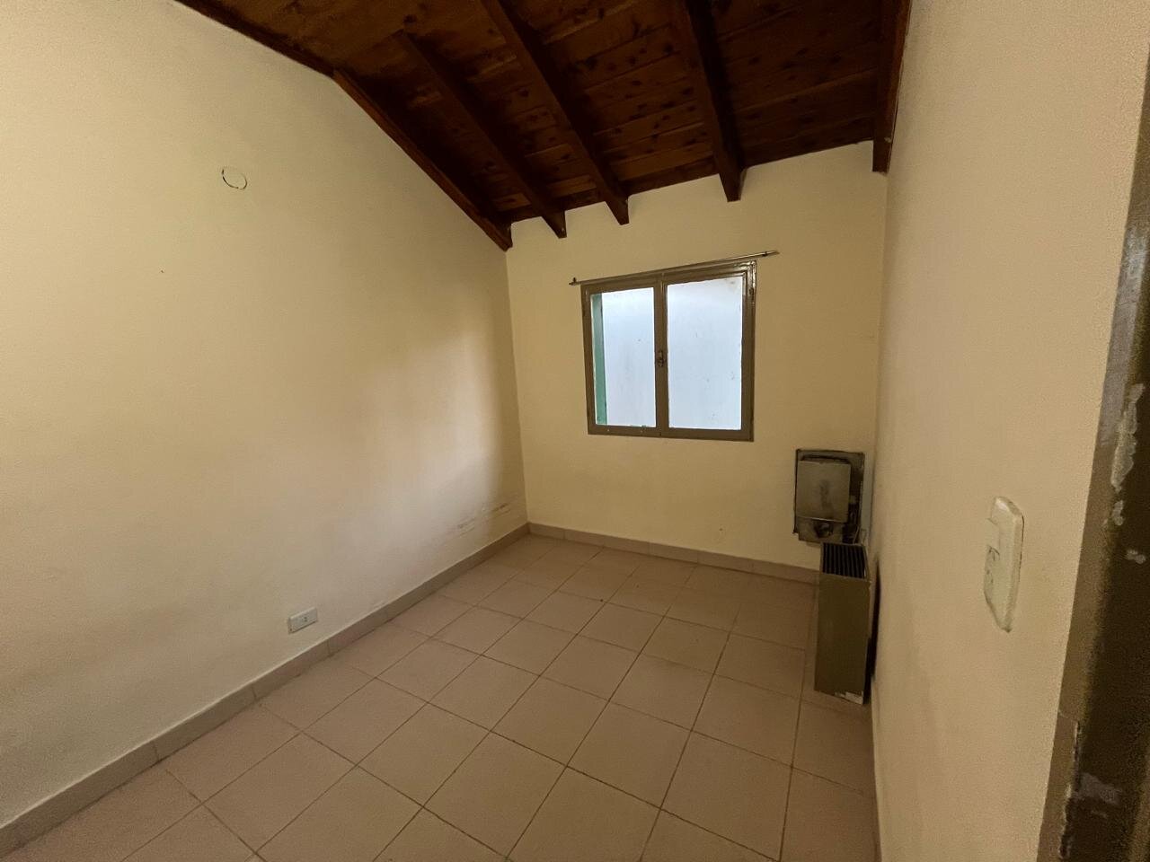 ¡Gran Oportunidad de Inversión! Casa + Departamento en Barrio 20 de Junio â El Maitén, Chubut - 13