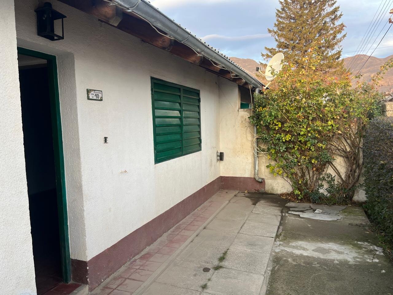 ¡Gran Oportunidad de Inversión! Casa + Departamento en Barrio 20 de Junio â El Maitén, Chubut - 6