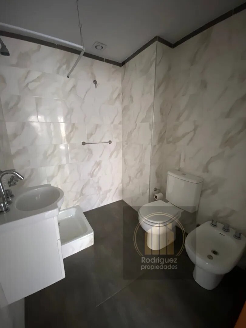 Venta Tres Ambientes Villa Del Parque - 6
