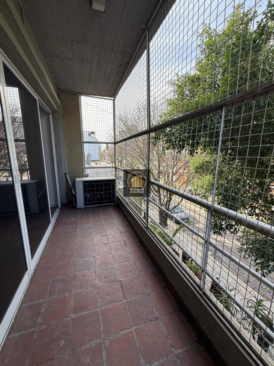 Venta Departamento Tres Amb. espacio guarda coche Villa Devoto - 17
