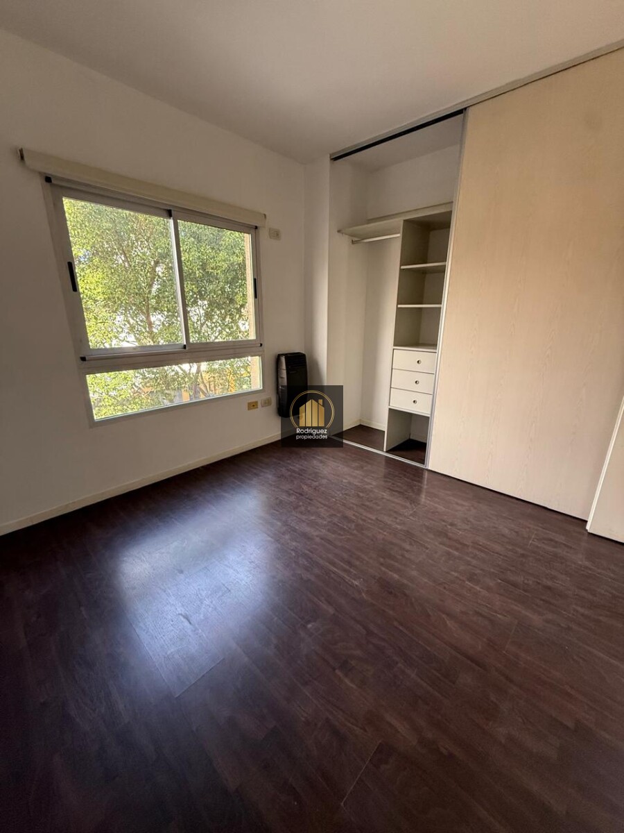 Venta Departamento Tres Amb. espacio guarda coche Villa Devoto - 10