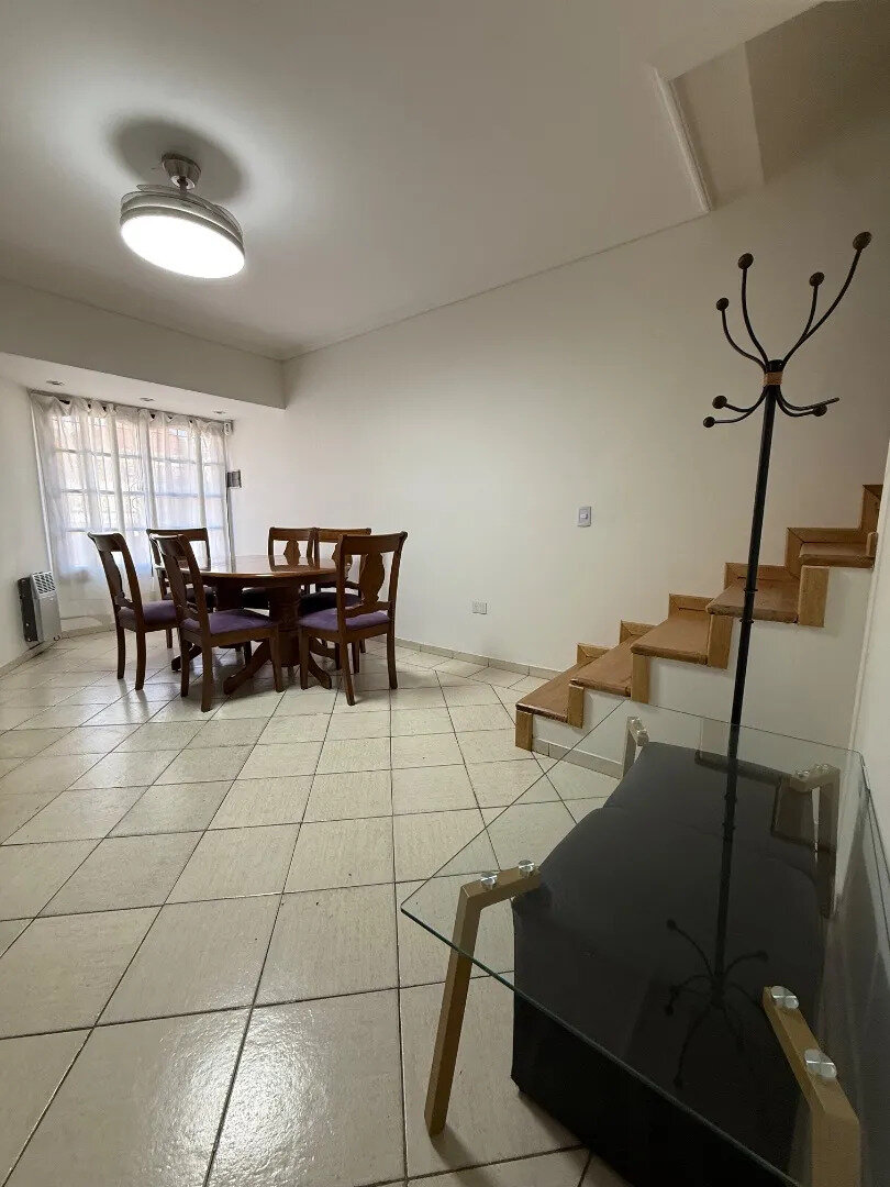 Venta Duplex Cuatro Amb./cochera En Devoto - 9