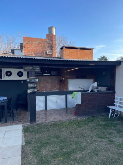 Casas - Funes - Venta